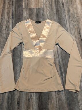 Hiatus Beige -Trim Long Sleeve V-Neck Blouse made in USA